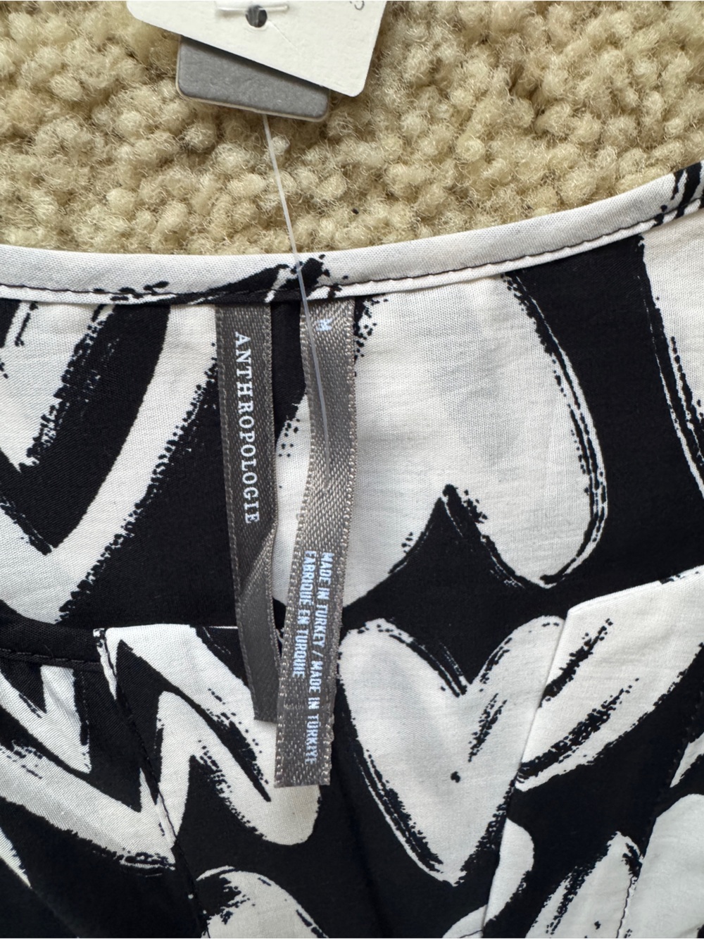 Anthropologie Somerset Black and White Heart-Print Maxi Dress - Picture 6 of 6